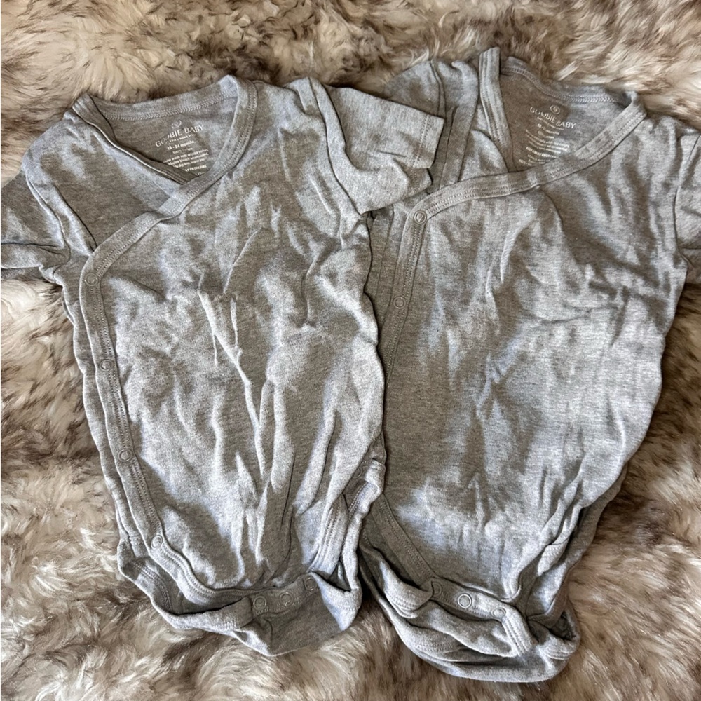 Carter's Baby Boy 3-Piece Gray Onesie Set - Size 18-24M